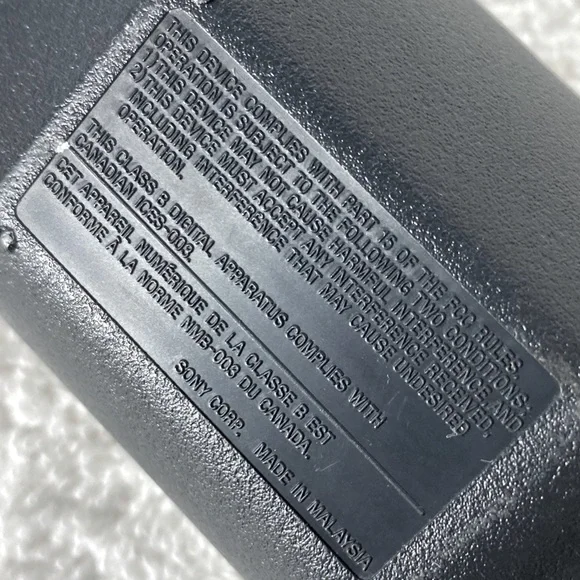 5/$35 Sony RM-Y915 TV Remote Control - Picture 7 of 15